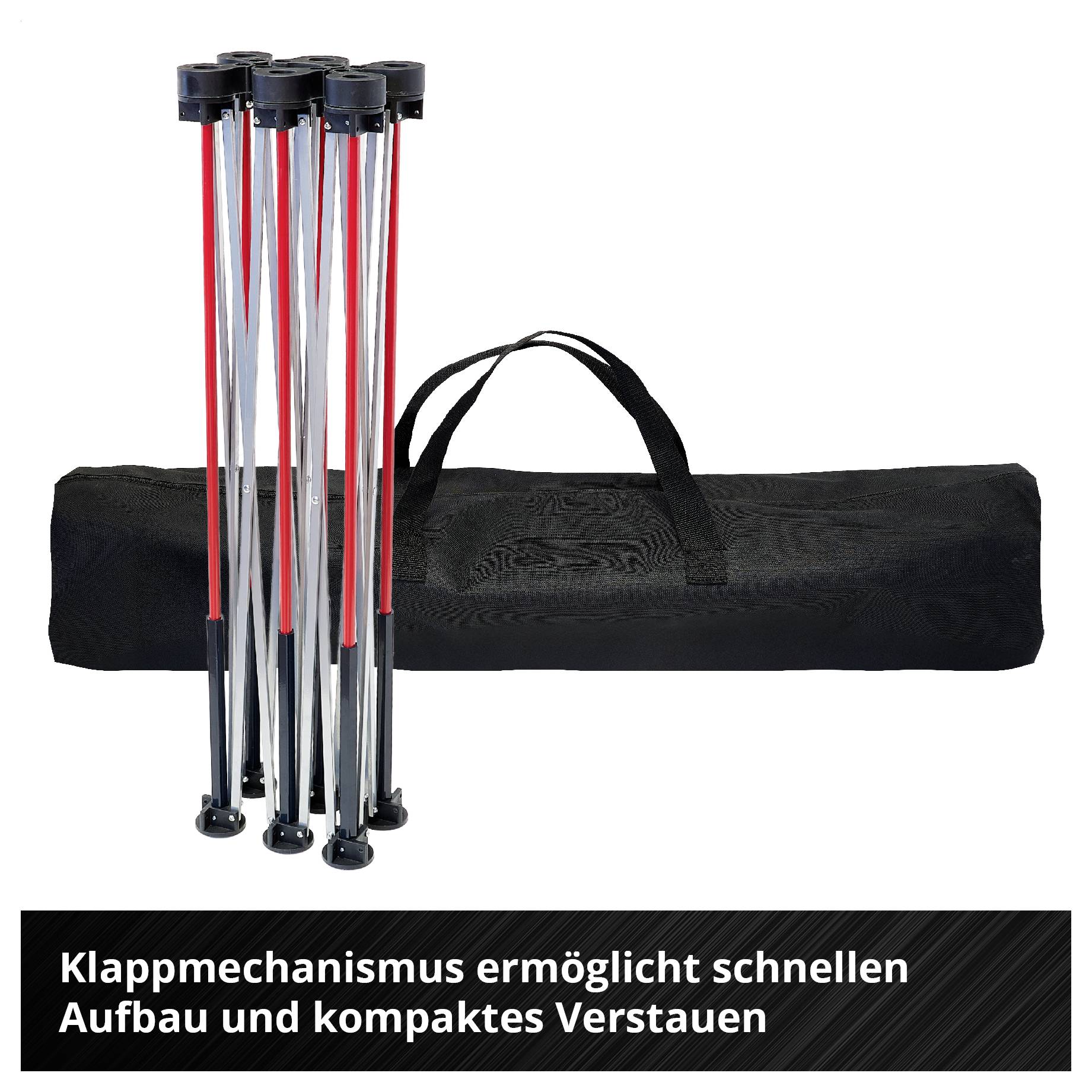 Zusammenklappbares Stangenset in Tragetasche; Klappmechanismus ermöglicht schnellen Aufbau und kompaktes Verstauen.