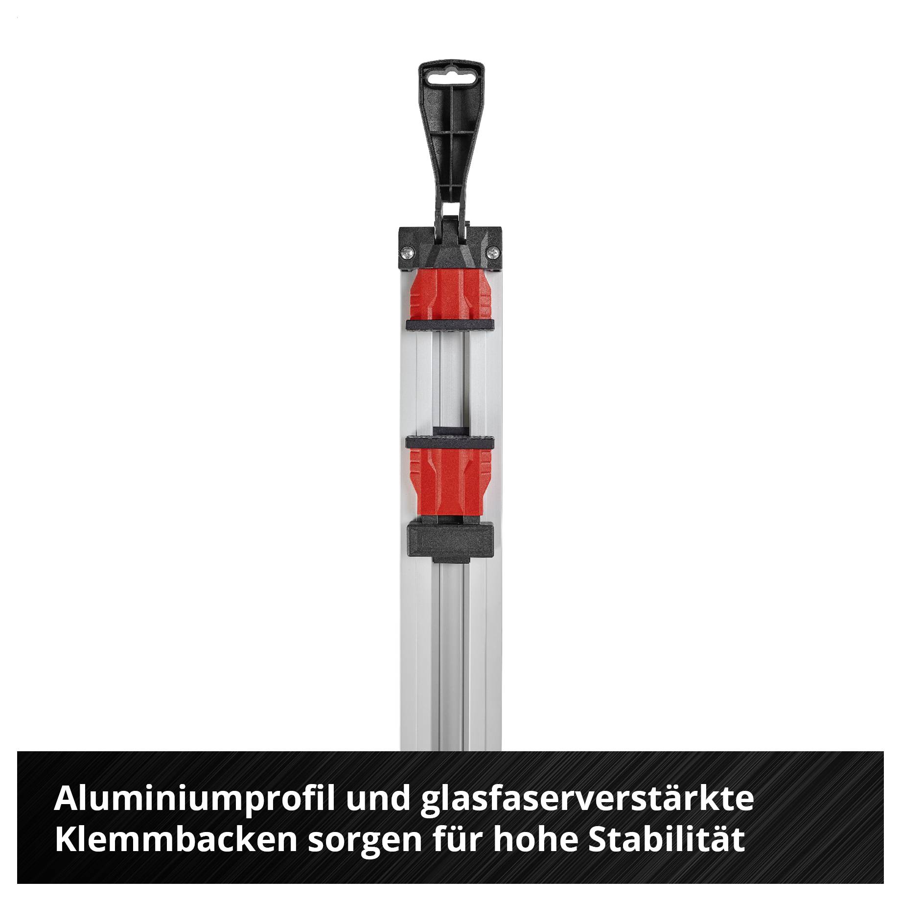 Produktfoto einer schwarzen und roten Klemme an einem Aluminiumprofil; Text: 'Aluminiumprofil und glasfaserverstärkte Klemmbacken sorgen für hohe Stabilität'<br>