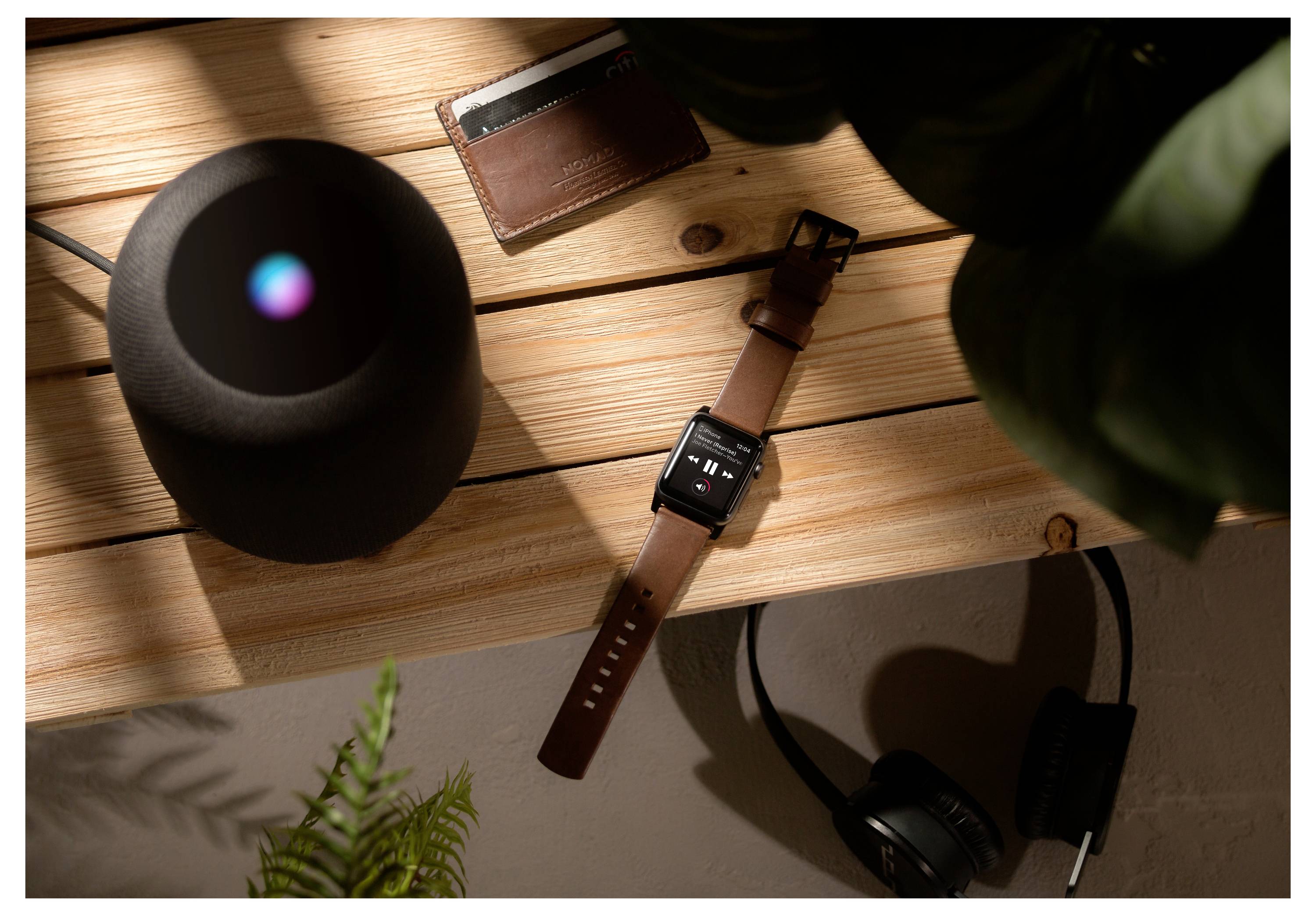 Nomad Modern Lthr. Brown Connect. Armbandschlaufe Braun-23
