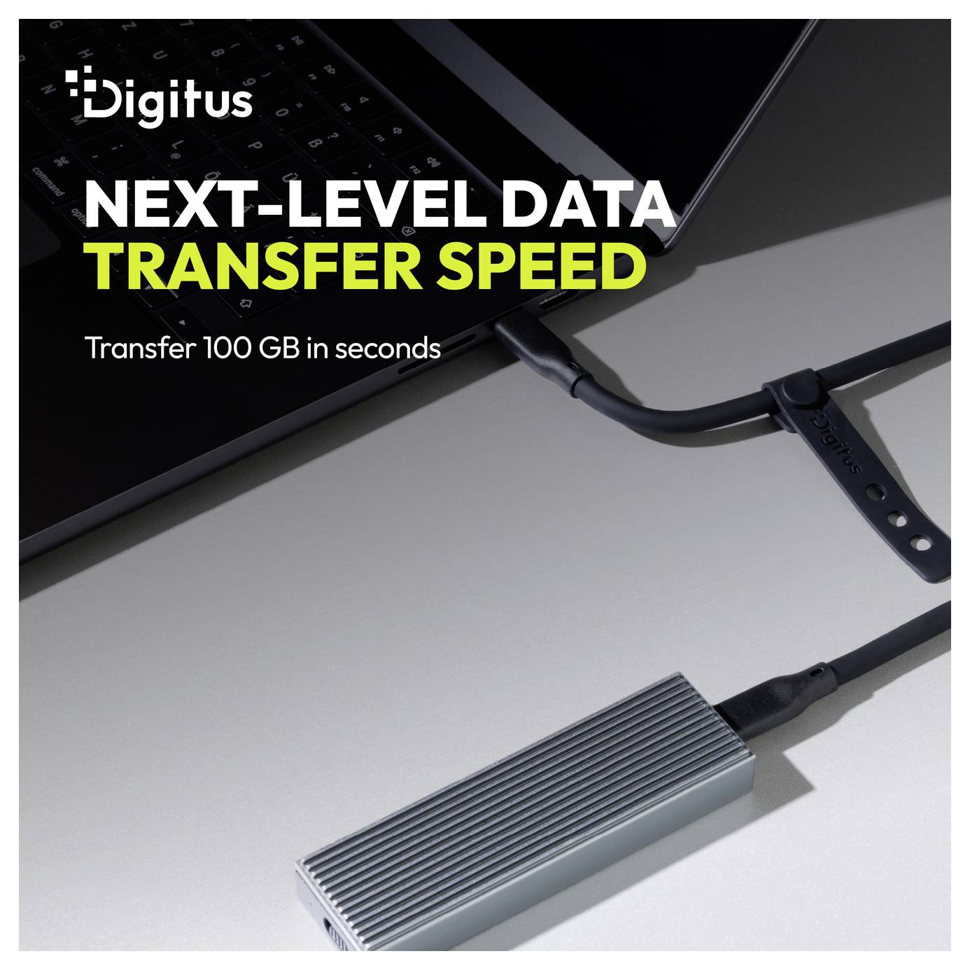 Digitus Werbung zeigt ein Kabel und ein Laufwerk: „DATENÜBERTRAGUNGSGESCHWINDIGKEIT AUF NÄCHSTEM LEVEL" und „100 GB in Sekunden übertragen".