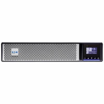 Frontansicht eines Eaton-Rack-montierten unterbrechungsfreien Stromversorgungssystems mit durchlöchertem Gitter und kleinem LCD-Statusdisplay auf der rechten Seite.