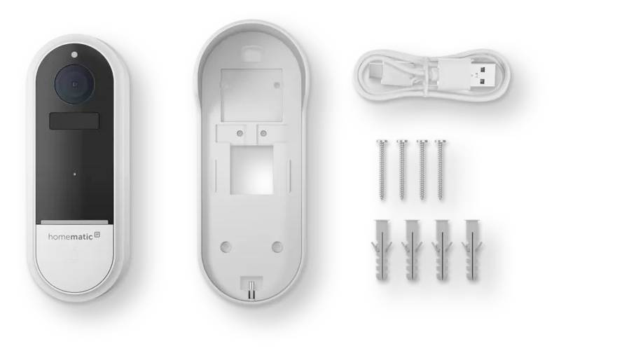 Türklingel-Kamera-Set mit Vorderseite und Rückseite einer weißen intelligenten Video-Türklingel, USB-Kabel, Schrauben und Wanddübeln auf weißem Hintergrund angeordnet.