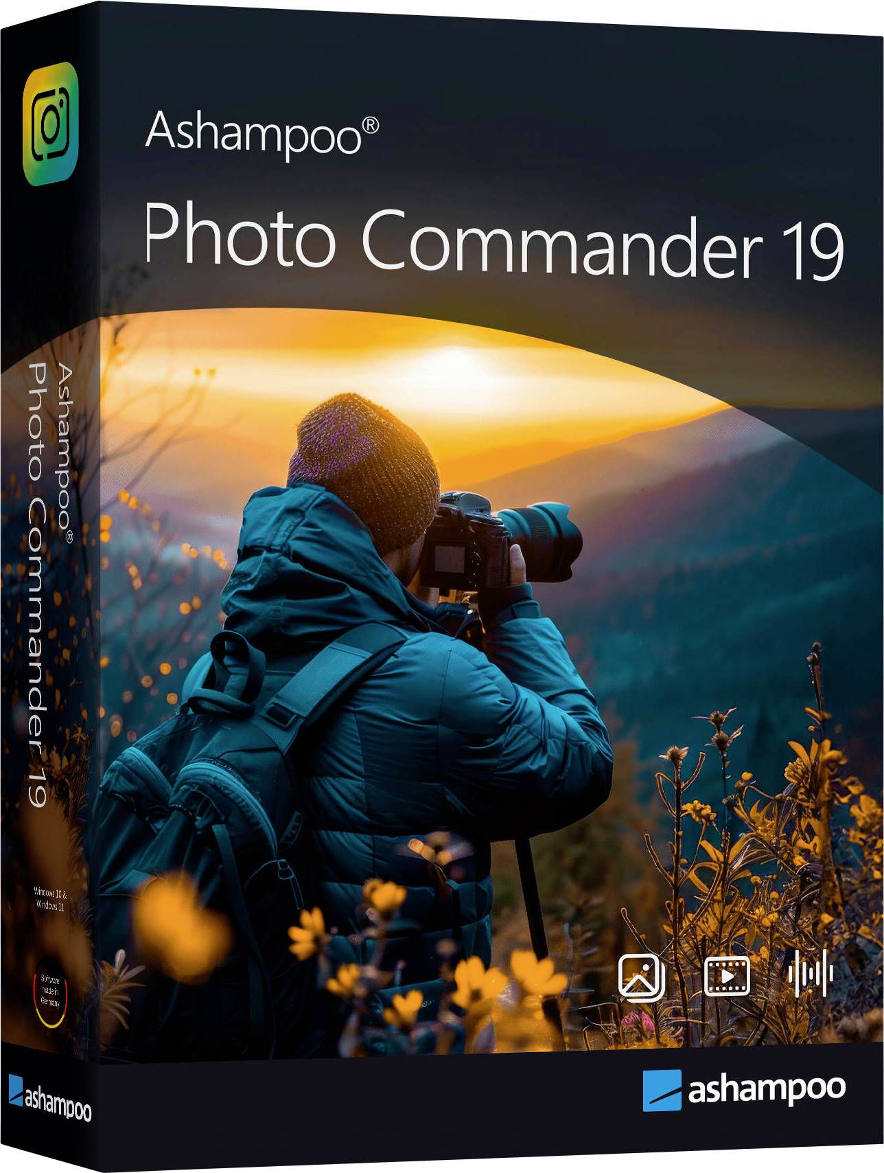 Schachtelbild für Ashampoo Photo Commander 19, das einen Fotografen bei Sonnenuntergang mit Kamera und Stativ zeigt.