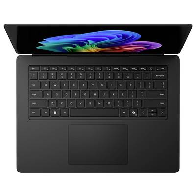 Draufsicht auf einen schwarzen Laptop mit geöffnetem Bildschirm, der ein farbiges abstraktes Hintergrundbild anzeigt, sowie einer zentrierten Tastatur und einem Trackpad.