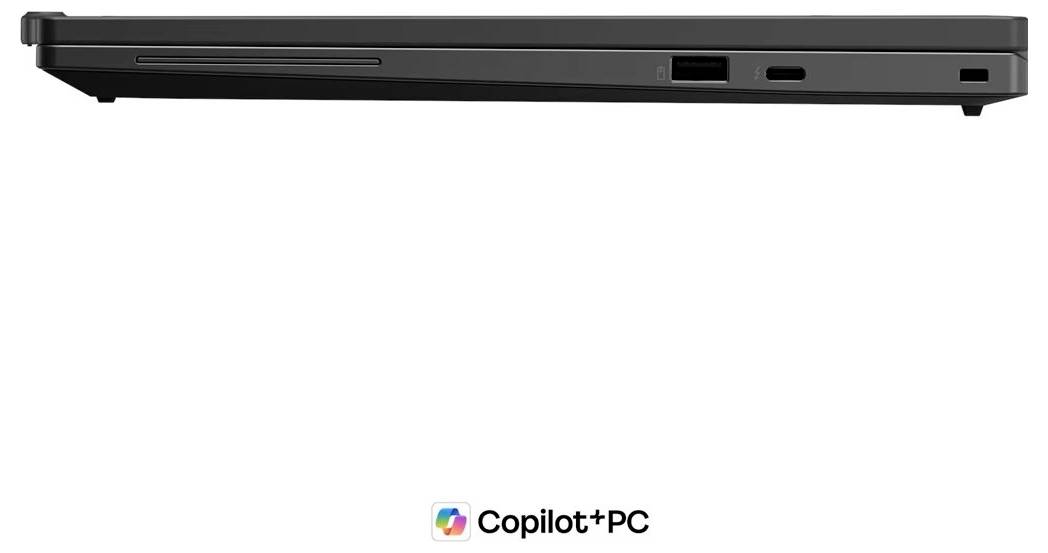 Rückansicht eines Lenovo ThinkBook-Laptops, die das ThinkBook- und Lenovo-Logo, Belüftungsgitter und AMD-Branding zeigt.