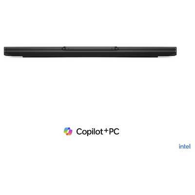 Laptop mit "Copilot+PC"-Branding und Intel-Logo auf weißem Hintergrund