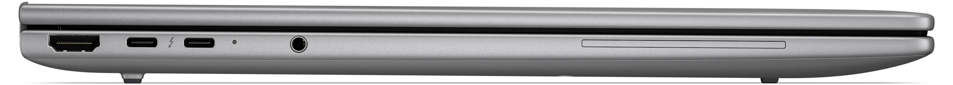 Seitenansicht eines geschlossenen silbernen Laptops, die die Vorderkante mit Anschlüssen und dem Optisches-Laufwerk-Schacht zeigt.