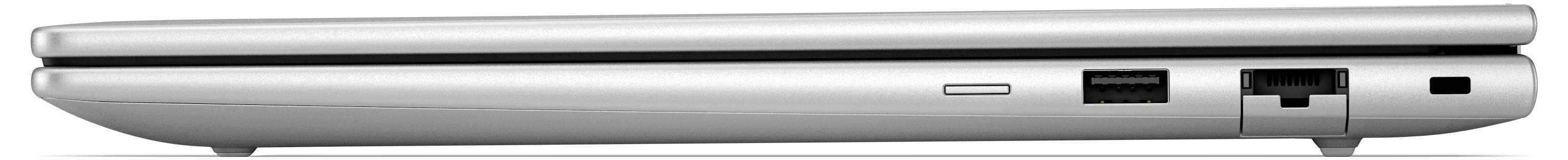 Seitenansicht eines geschlossenen silbernen Laptops mit flachem Profil, das Anschlüsse entlang der Kante zeigt.