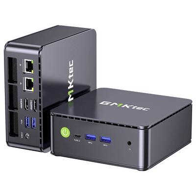Zwei kompakte schwarze GMKtec Mini-PCs, einer aufrecht stehend mit Ethernet-, HDMI-, USB- und Stromanschlüssen, der andere horizontal mit vorderen USB- und Audioanschlüssen.