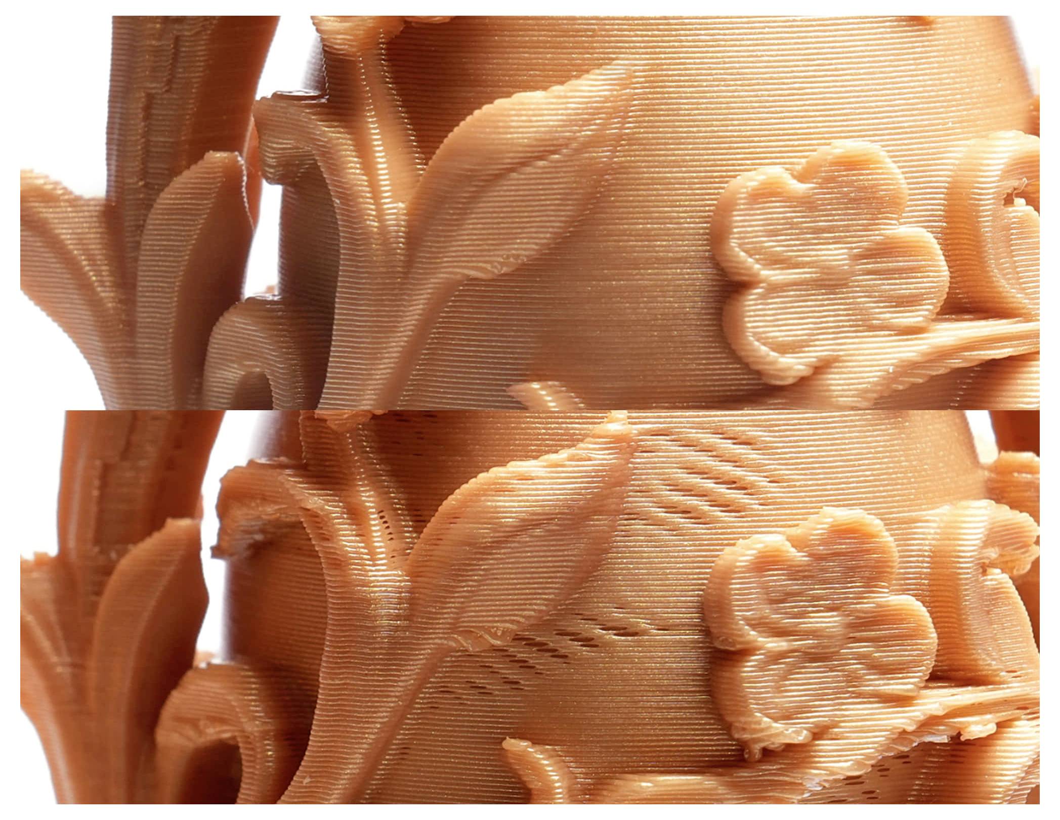 NahaufnahmeVergleich zweier gestapelter orangefarbener 3D-gedruckter Blumendesigns mit Blättern und geschwungenen Details, die strukturierte Schichtdrucktextur zeigen.