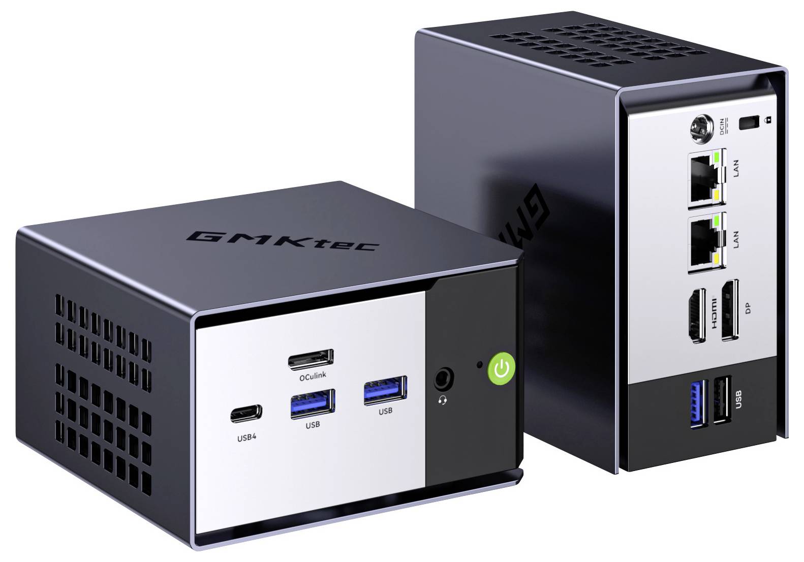 Zwei kompakte GMKtec Mini-PCs auf weißem Hintergrund gezeigt, einer von vorne mit USB-C- und USB-Anschlüssen, der andere zeigt Ethernet-, HDMI- und USB-Anschlüsse.