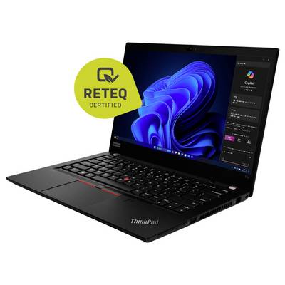 ThinkPad-Laptop geöffnet mit Windows 11 und Copilot auf dem Bildschirm, überlagert mit einem Badge „RETEQ ZERTIFIZIERT".