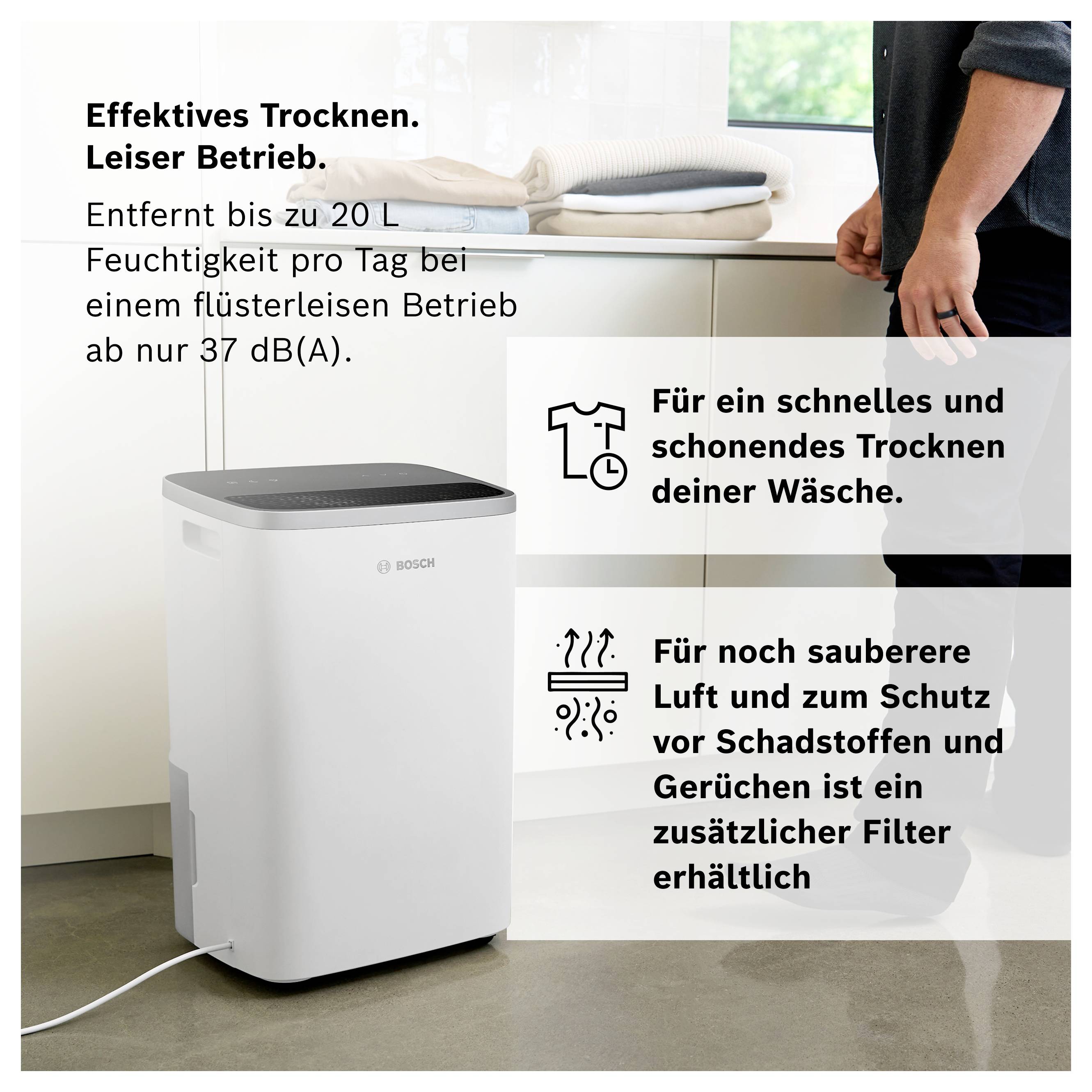 Bosch Wäschetrockner im Raum: entfernt bis zu 20 l Feuchtigkeit pro Tag bei 37 dB(A); optionaler Filter für sauberere Luft.