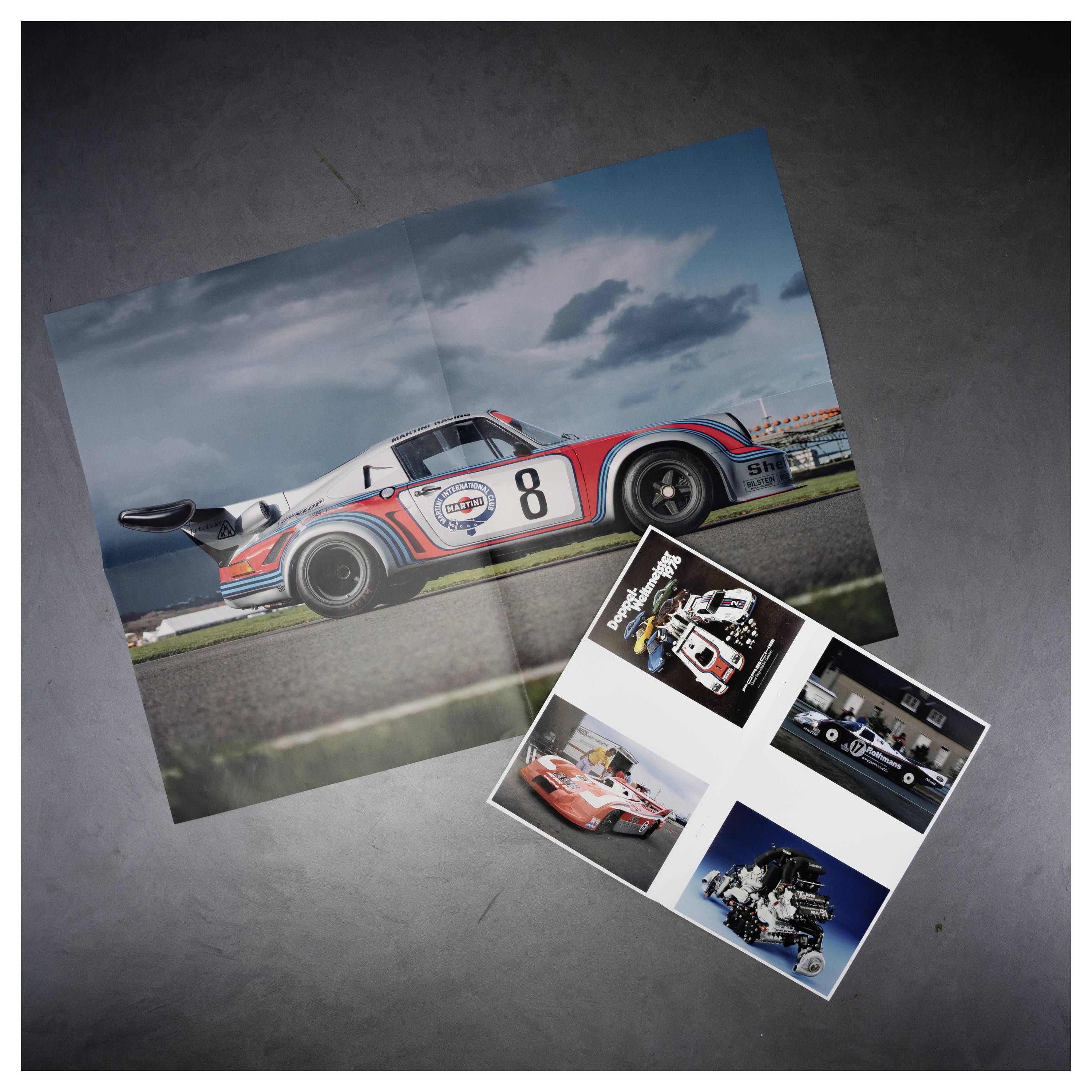 Fotocollage von Rennwagen mit einer großen Seitenansicht von Auto Nummer 8 auf einer Rennstrecke und vier kleineren Motorsportfotos darunter.