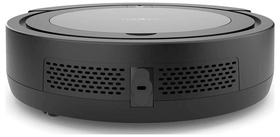 Schwarzer runder Roboter-Staubsauger mit frontalem Belüftungsschlitz und Sensorpanel, dargestellt aus einer niedrigen seitlichen Ansicht auf weißem Hintergrund.