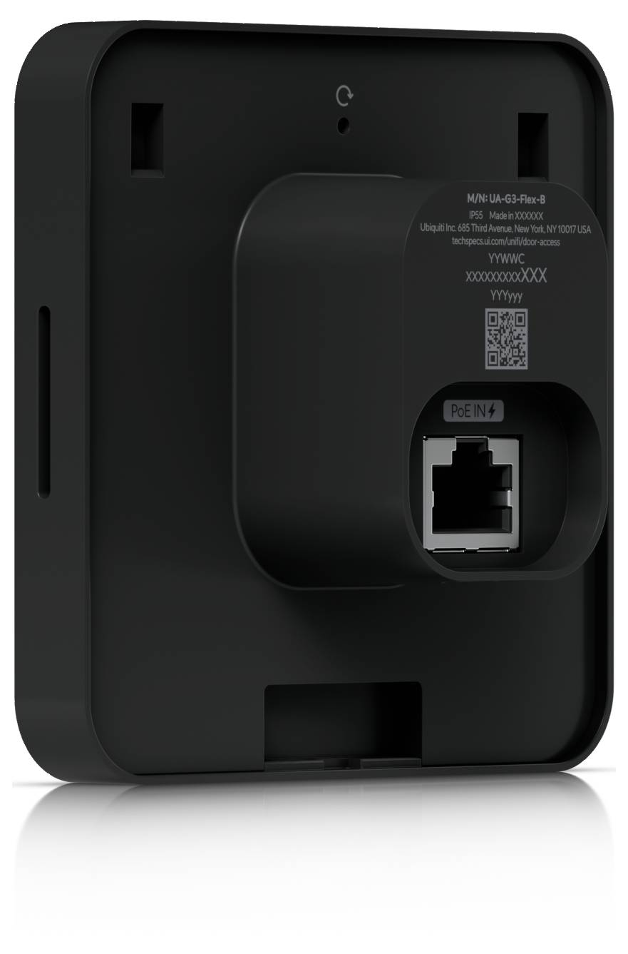 Rückansicht eines schwarzen Netzwerkgeräts mit einem einzelnen Ethernet-Anschluss, Wandmontageschlitzen und einem gedruckten QR-Code und Modelletikett.