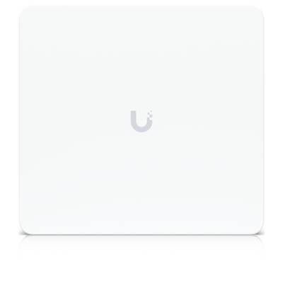 Leere weiße Kachel mit abgerundeten Ecken und zentriertem, matter grauem "U"-Logo