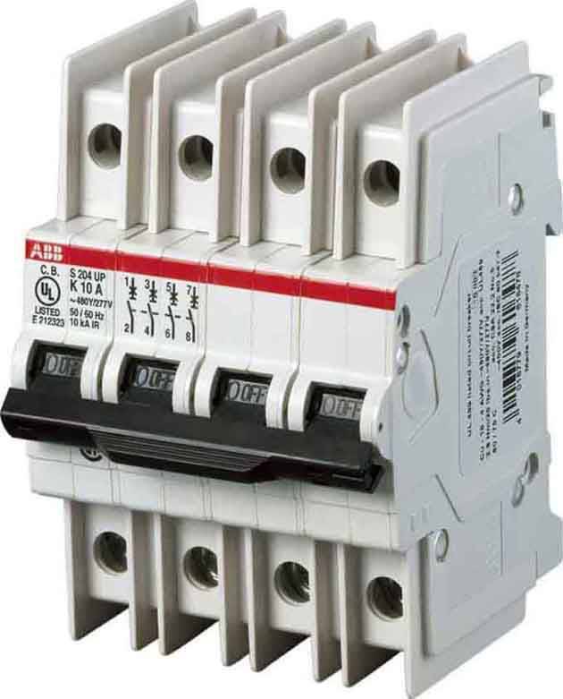 Dreipoliger ABB-Leistungsschalter mit vier schwarzen Kippschaltern und beschrifteten Nennwerten auf einem weißen Elektrogerät.