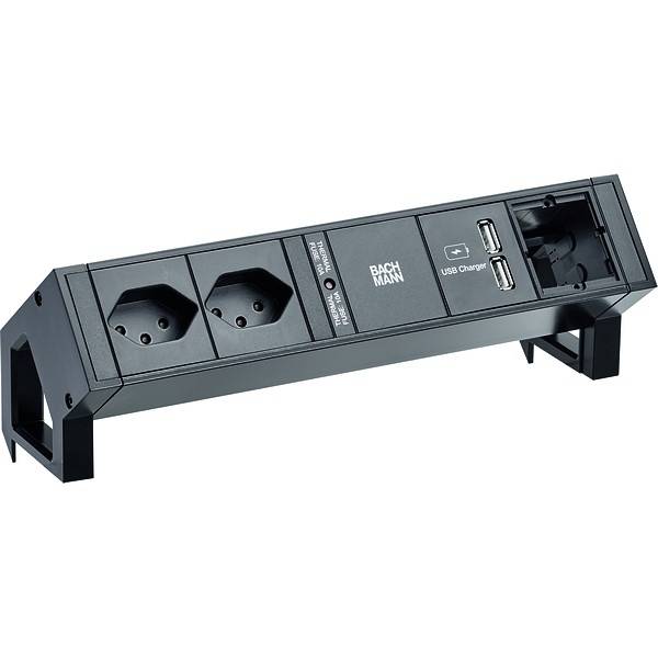 Schwarze Tischsteckdosenleiste mit zwei europäischen Steckdosen, USB-Ladeanschlüssen und einem leeren Steckplatz auf weißem Hintergrund.