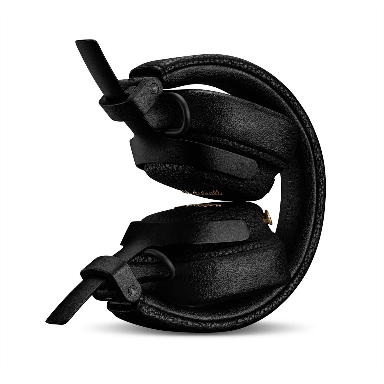 Zusammengeklappte schwarze Over-Ear-Kopfhörer mit gepolsterten Ohrmuscheln und Kopfbügel, vor einem weißen Hintergrund dargestellt.