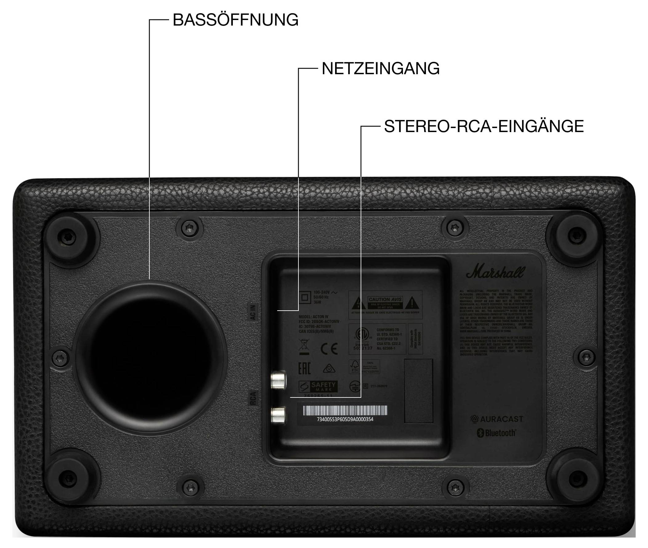 Unterseite eines Marshall-Lautsprechers mit markierten Anschlüssen: Bassöffnung, Netzeingang und Stereo-RCA-Eingänge.