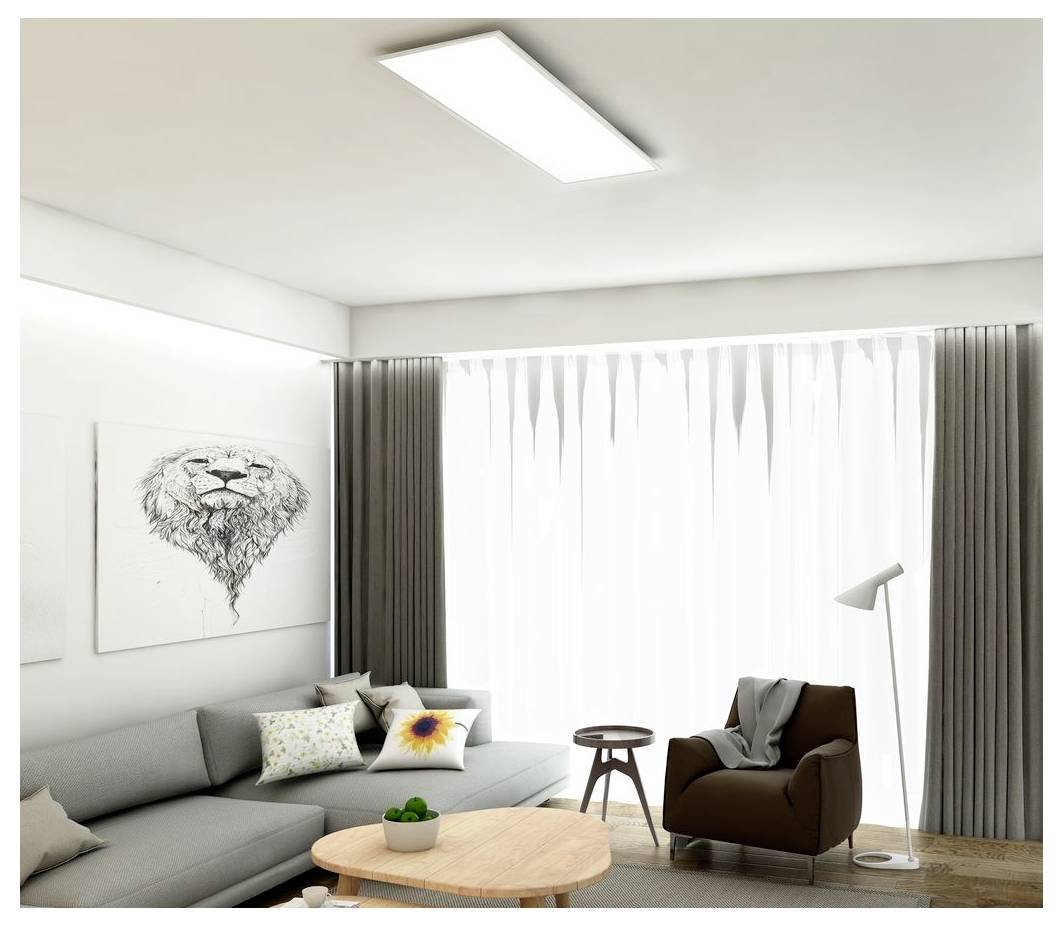 Modernes Wohnzimmer mit grauem Ecksofa, braunem Sessel, rundem Couchtisch, Stehleuchte, großen Fenstervorhängen und Löwen-Wandkunst.