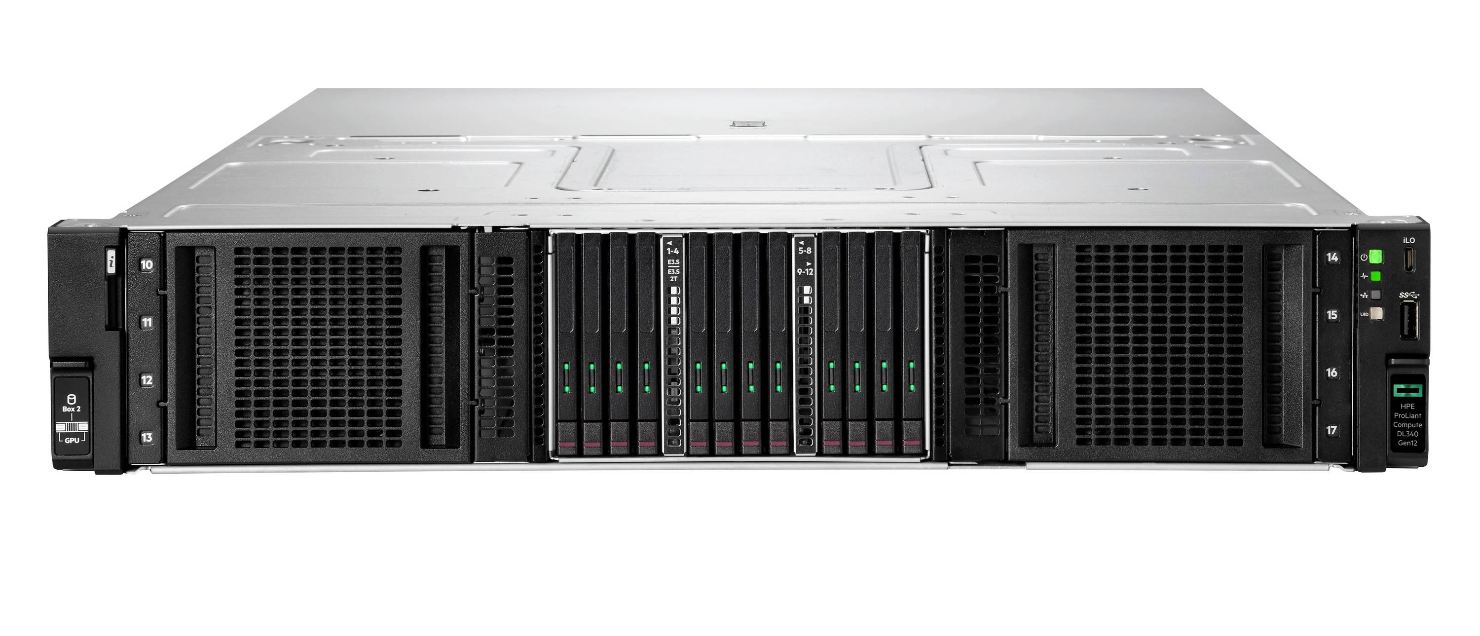 Frontansicht eines Rack-Mount-Servers mit mehreren Hot-Swap-Festplattenschächten, Statusleuchten und Belüftungsgittern auf weißem Hintergrund.