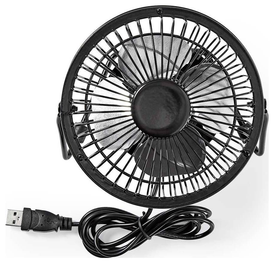 Schwarzer USB-betriebener Klemmventilatoren für den Schreibtisch mit schützgendem Gitter und aufgewickeltem USB-Kabel auf weißem Hintergrund.