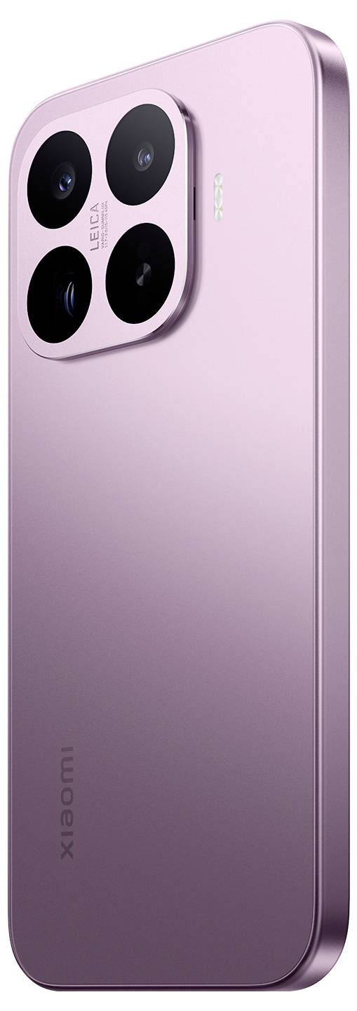 Pinkfarbenes Xiaomi-Smartphone von hinten, das das quadratische Vier-Kamera-Modul oben links und den schlanken metallischen Körper hervorhebt.