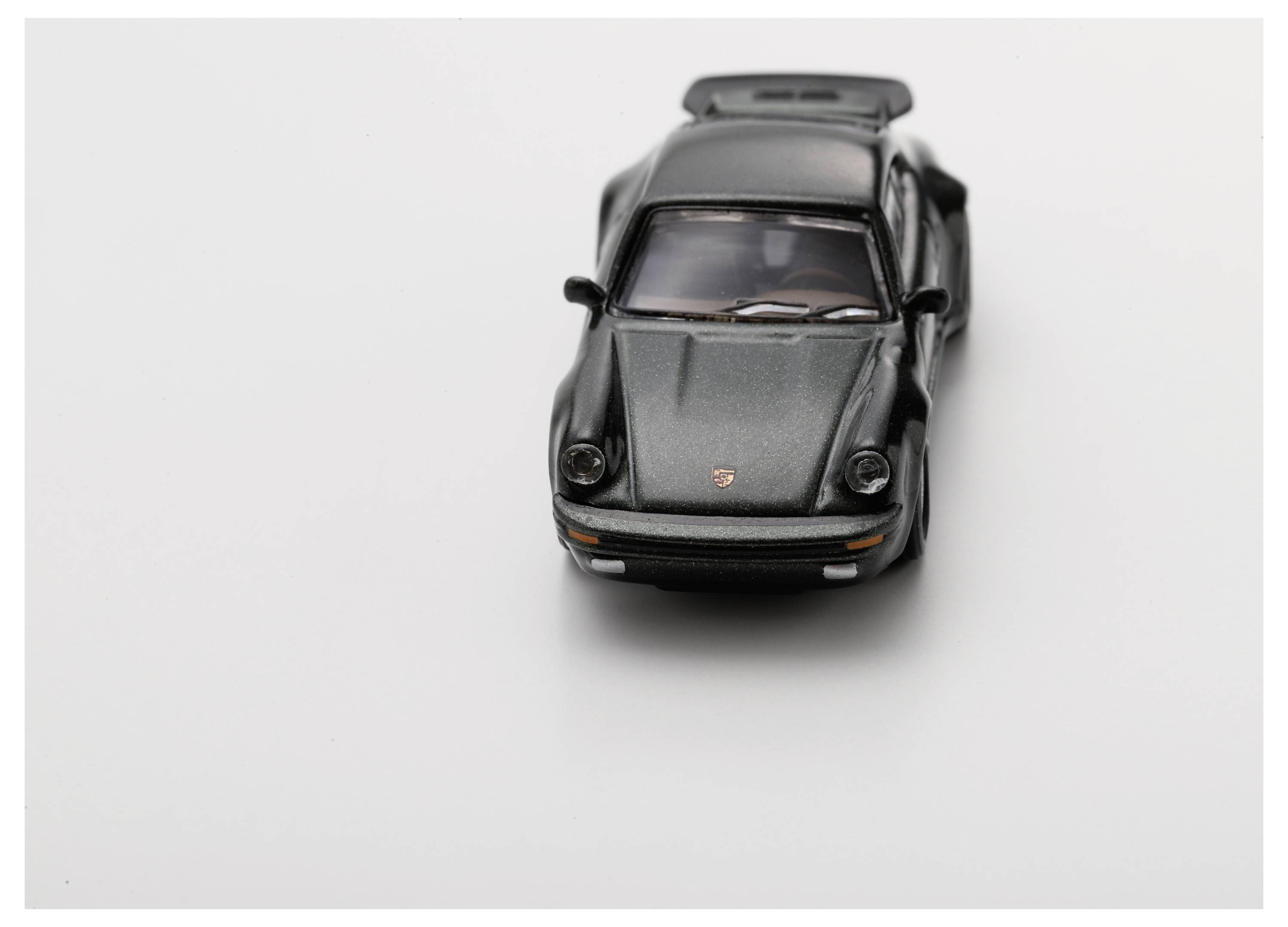 Schuco 451870002 H0 PKW Modell Porsche-9
