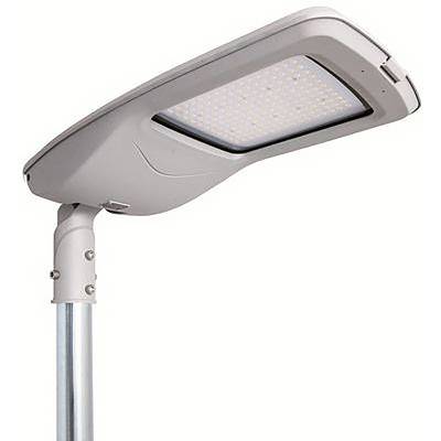 Straßenleuchte mit einer Solar-LED-Lampe auf einem Mast montiert, vor einem einfachen weißen Hintergrund dargestellt.