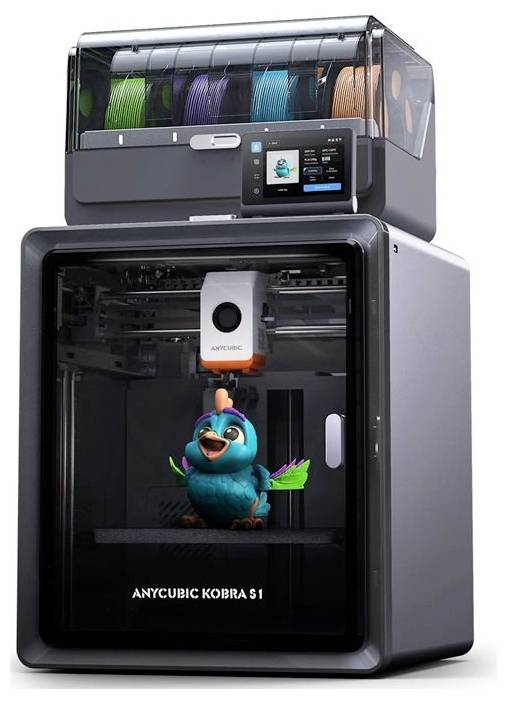 Anycubic Kobra S1 3D-Drucker mit farbigem Touchscreen, oberen Filamentrollen und einer gedruckten blauen Vogelfigur in der Druckkammer.