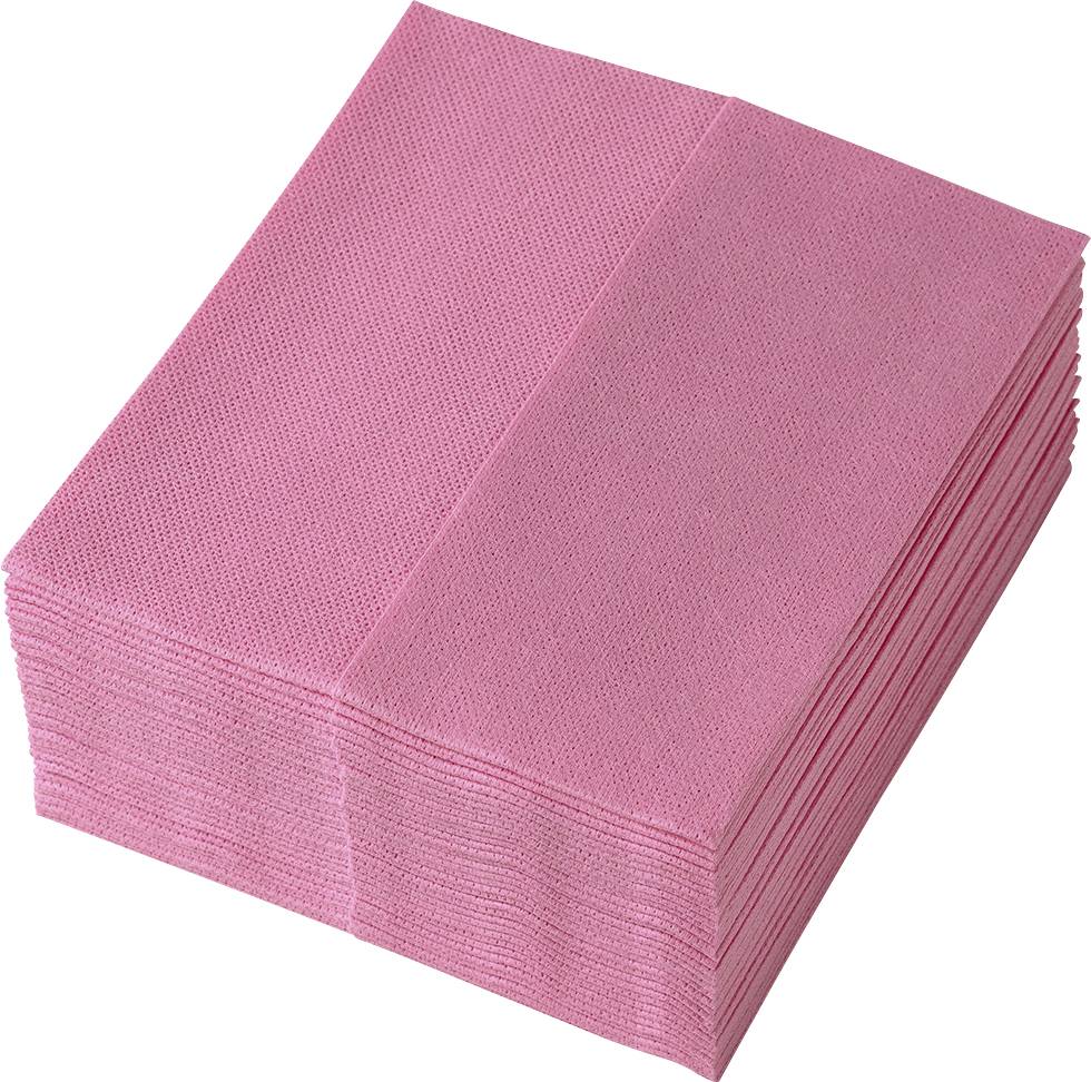 Stapel von rosa Papierservietten auf weißem Hintergrund.