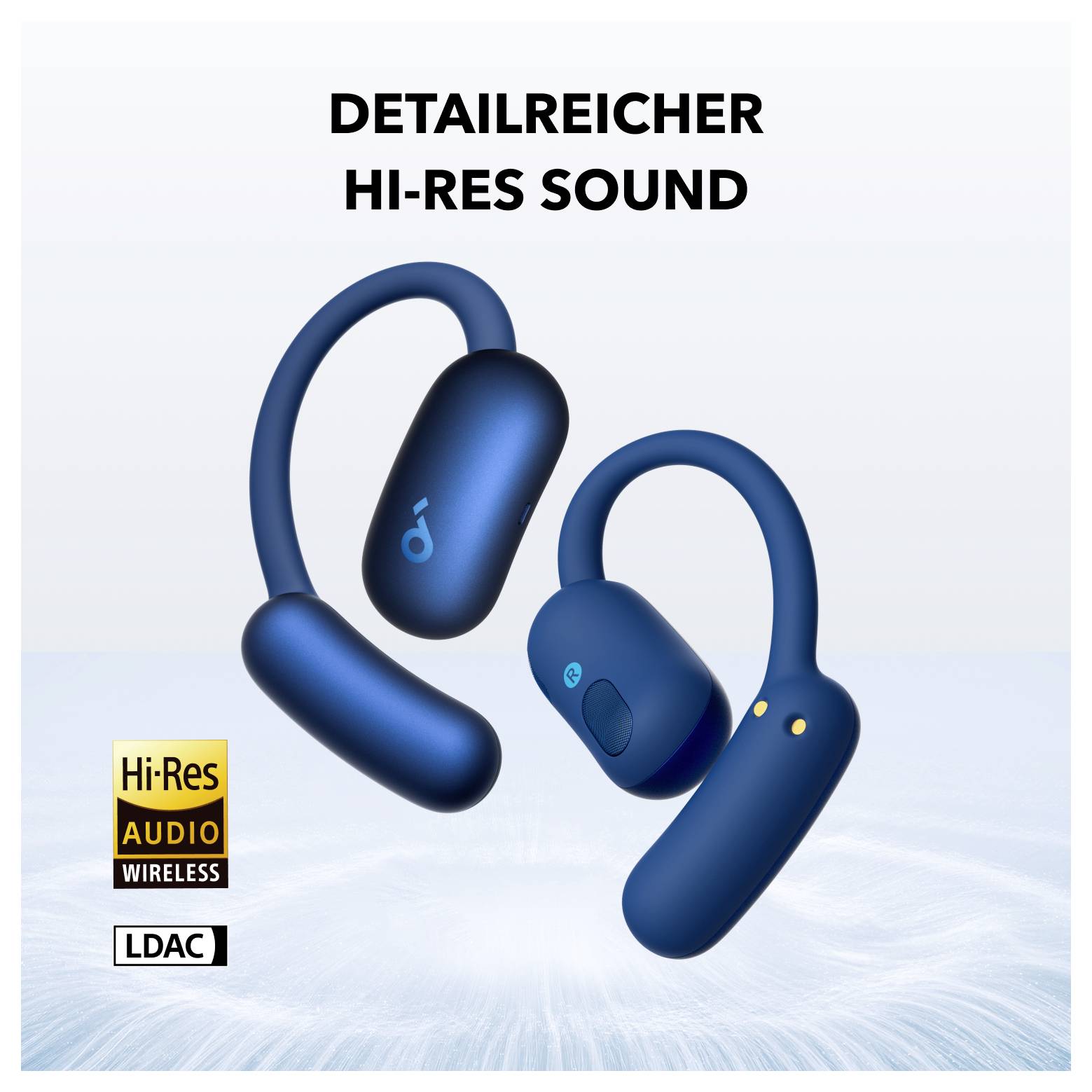 Werbebild von blauen kabellosen Open-Ear-Kopfhörern mit dem Text „DETAILREICHER HI-RES SOUND" und Abzeichen für „Hi-Res Audio Wireless" und „LDAC".