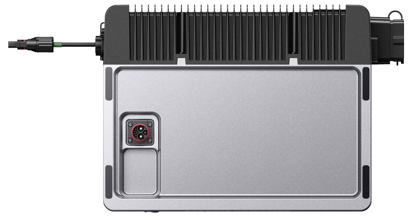 Kompakte elektronische Steuereinheit mit gerippter Oberseite, großem silberfarbenem Gehäuse und einem seitlichen Anschlussport mit angebrachtem Kabel.