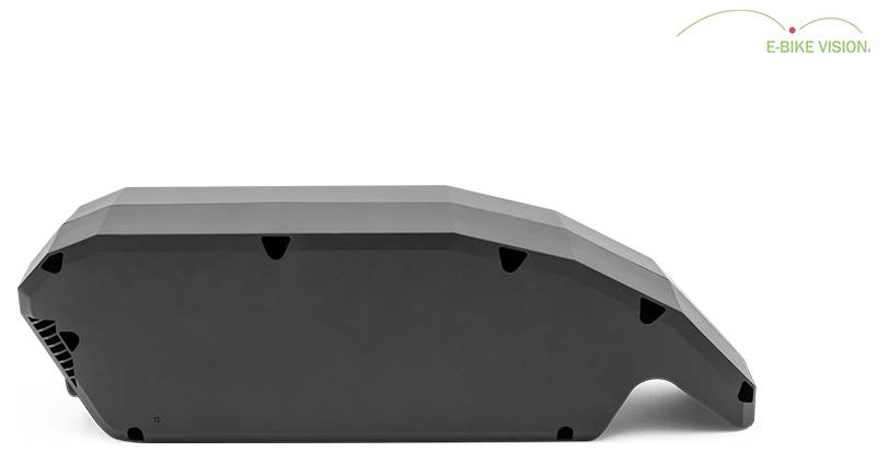 Seitenansicht eines schwarzen E-Bike-Akkupacks mit eckigem grauem Oberkastengehäuse, gezeigt auf weißem Hintergrund mit "E-BIKE VISION"-Branding.