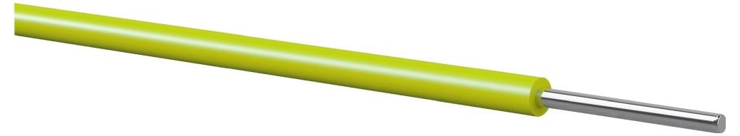 Grünes isoliertes Kabel mit einem abgestreiften Ende, das einen silbernen Metalldrahtverbinder freilegt.