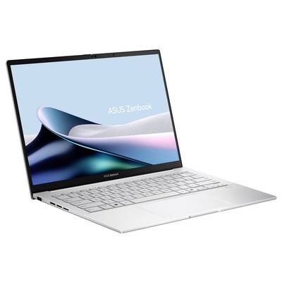Silberner ASUS Zenbook Laptop in einem Winkel geöffnet, der ein hellblaues Hintergrundbild mit "ASUS Zenbook" auf dem Bildschirm zeigt.