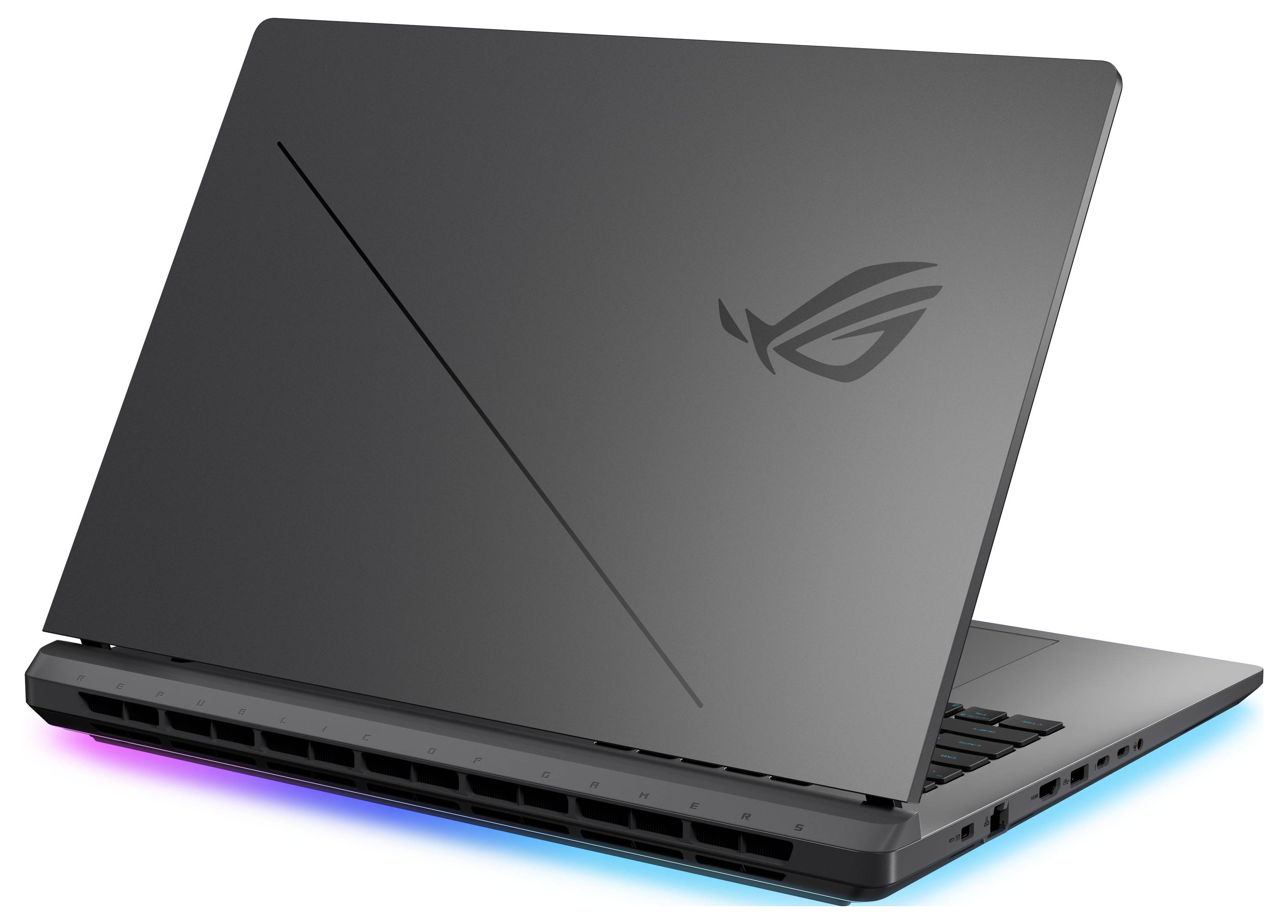 Geschlossener grauer ASUS ROG Gaming-Laptop mit leuchtender violetter und blauer hinterer Lichtleiste, teilweise auf weißem Hintergrund geöffnet gezeigt.