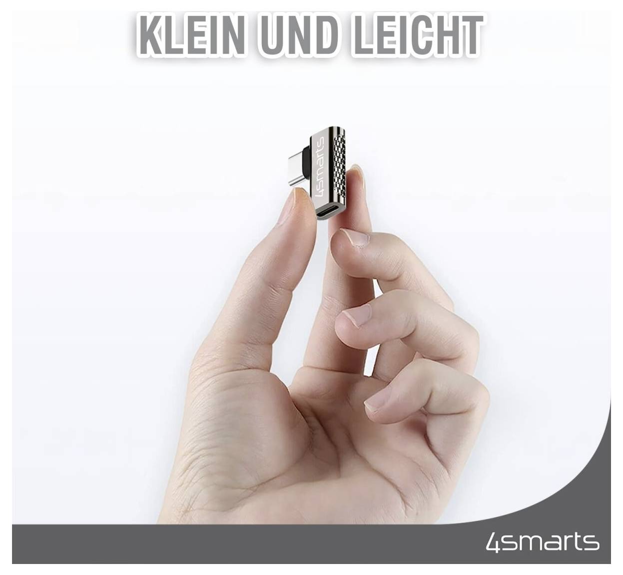 Hand, die einen winzigen USB-Adapter hält, dargestellt als 'KLEIN UND LEICHT' und mit der Marke '4smarts' gekennzeichnet, wodurch seine kompakte Größe hervorgehoben wird.