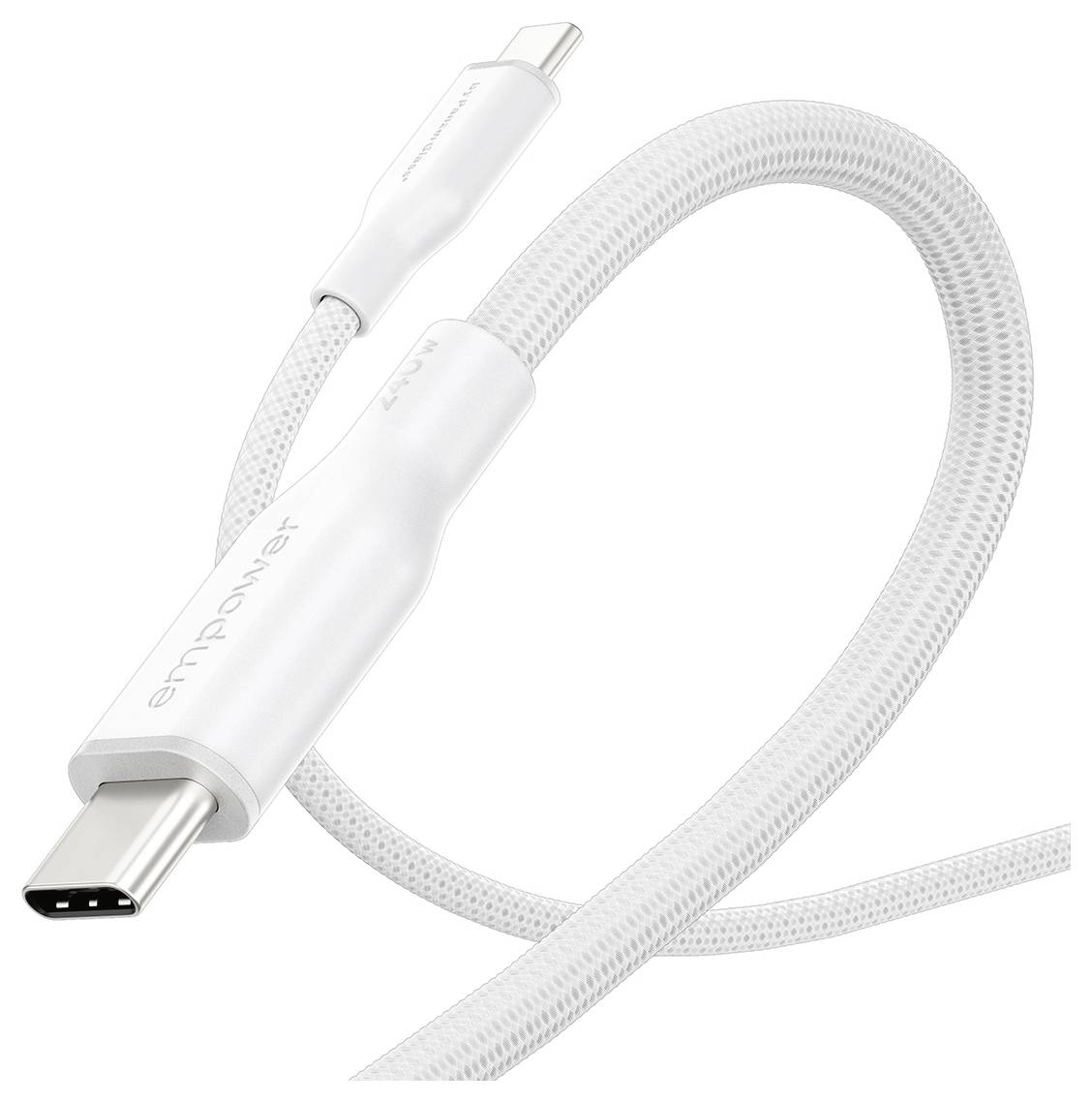 Weißes USB-C-Ladekabel mit gewebtem geflochtener Schnur und Metallsteckern auf einfachem Hintergrund.