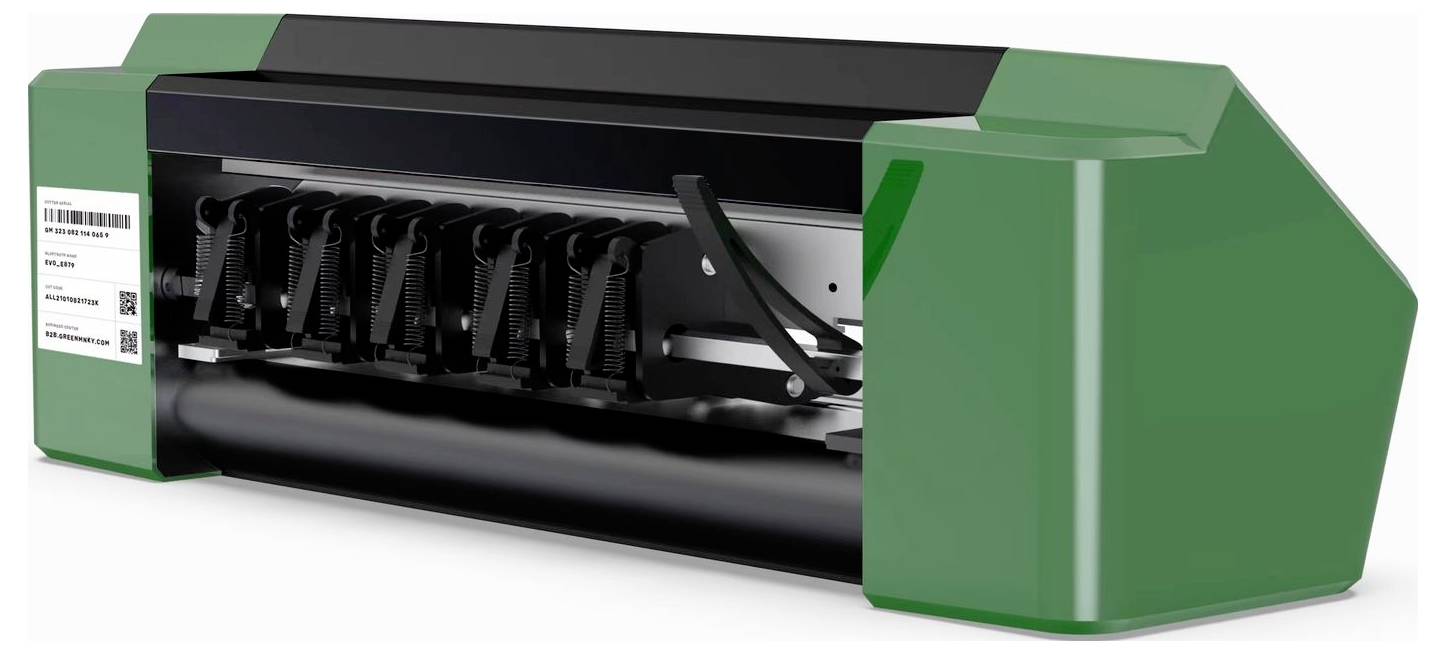 Grüne und schwarze Schneidemaschine mit offener Vorderseite, die Walzen und interne Klingen zeigt, wahrscheinlich ein Vinyl-Schneideplotter oder Plotter.