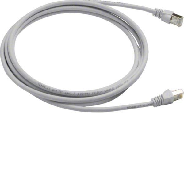 Aufgerolltes graues Ethernet-Netzwerkkabel mit RJ45-Steckern an beiden Enden.
