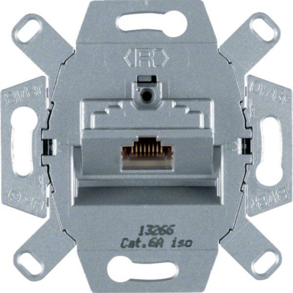 Wandmontierte Metall-Ethernet-Buchse mit RJ45-Anschluss und mehreren Montagelaschen, gekennzeichnet Cat. 6A ISO.