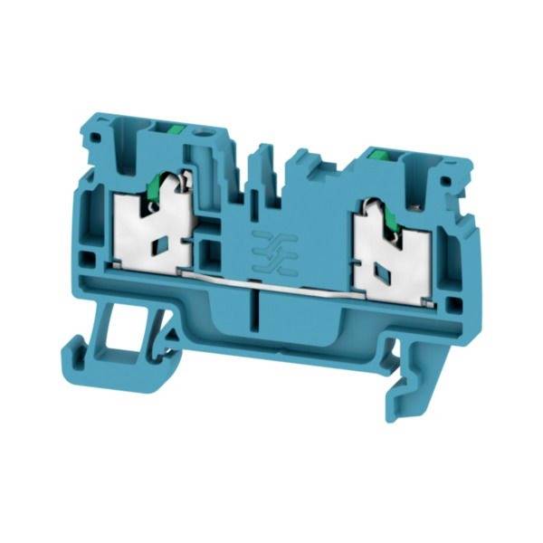 Schnittansicht eines blauen Elektroklemmenblocks mit zwei Metallkontaktklemmen und Befestigungsclips, dargestellt vor weißem Hintergrund.