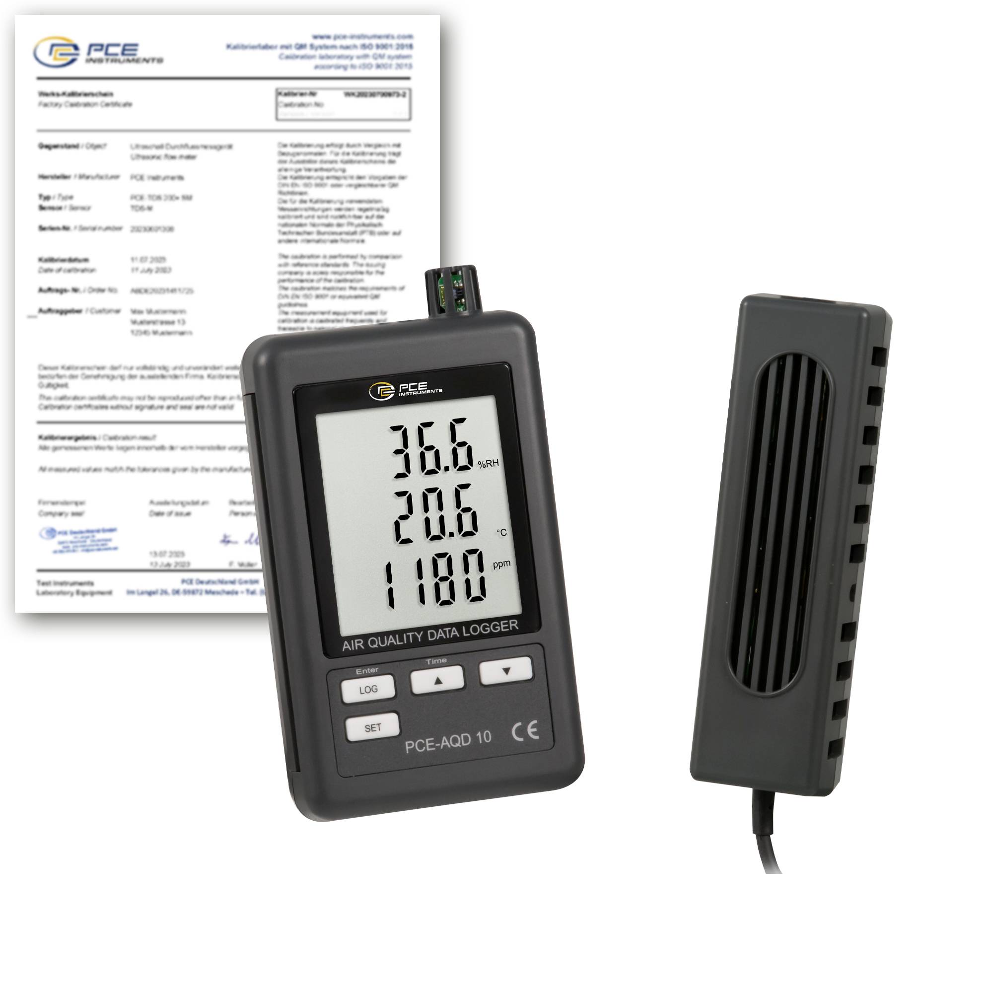 Luftqualitätsdatenlogger zeigt 36,6, 20,6°C und 1180 ppm an, daneben ein Kalibrierzertifikat und ein Sensormodul.