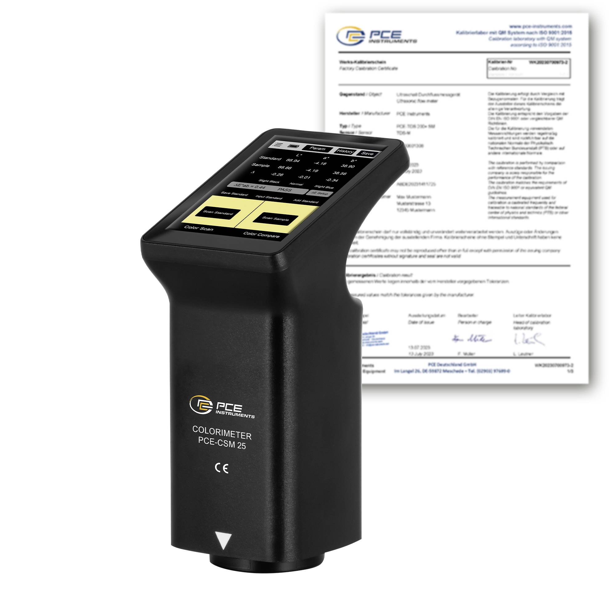PCE-CSM 25 tragbares Kolorimeter mit Kalibrierzertifikat dahinter, das die Messzertifizierung und Genauigkeit betont.