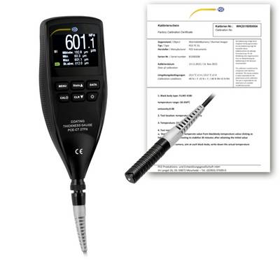 Digitales Schichtdickenmessgerät zeigt 601,1 µm an, daneben ein Kalibrierzertifikat und eine Sonde, was auf ein kalibriertes Messinstrument hinweist.