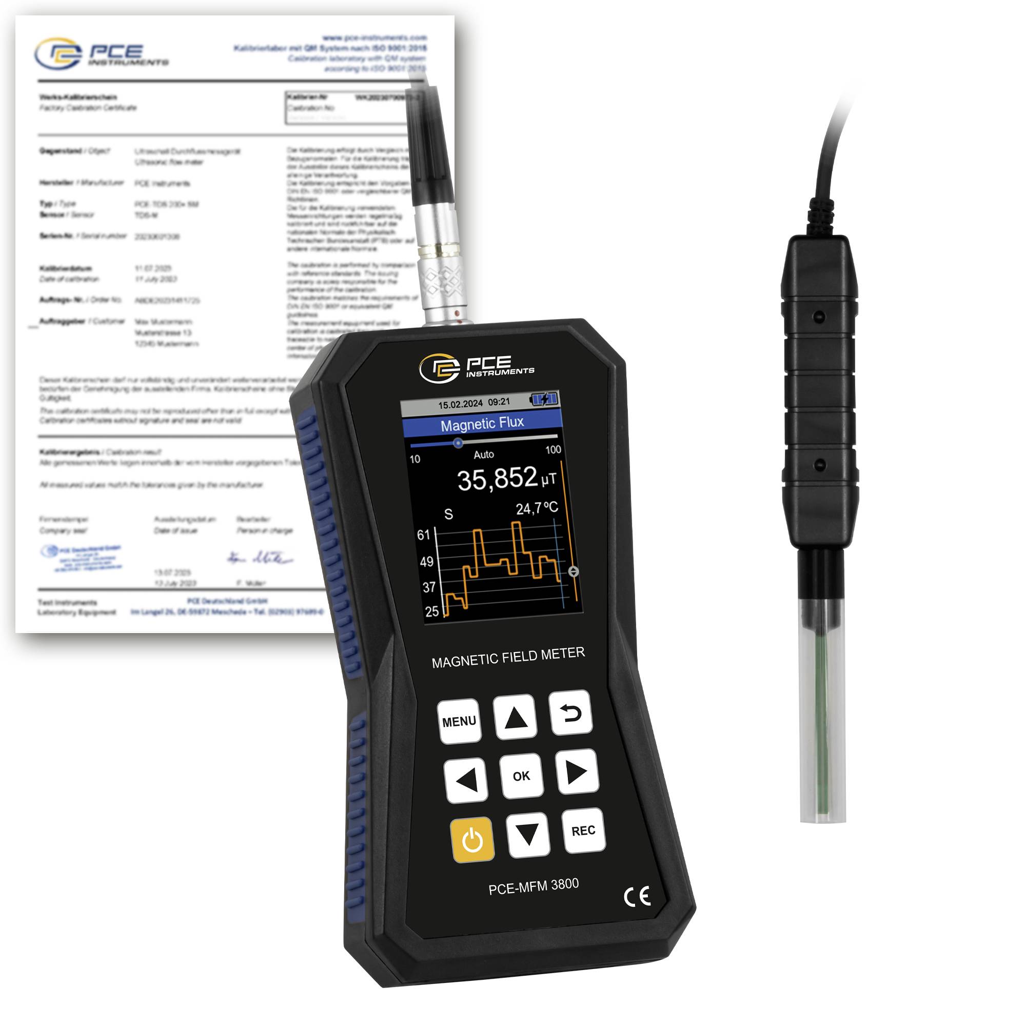 PCE-Magnetfeldmessgerät mit Sonde, Display und daneben abgebildetem Kalibrierzertifikat.