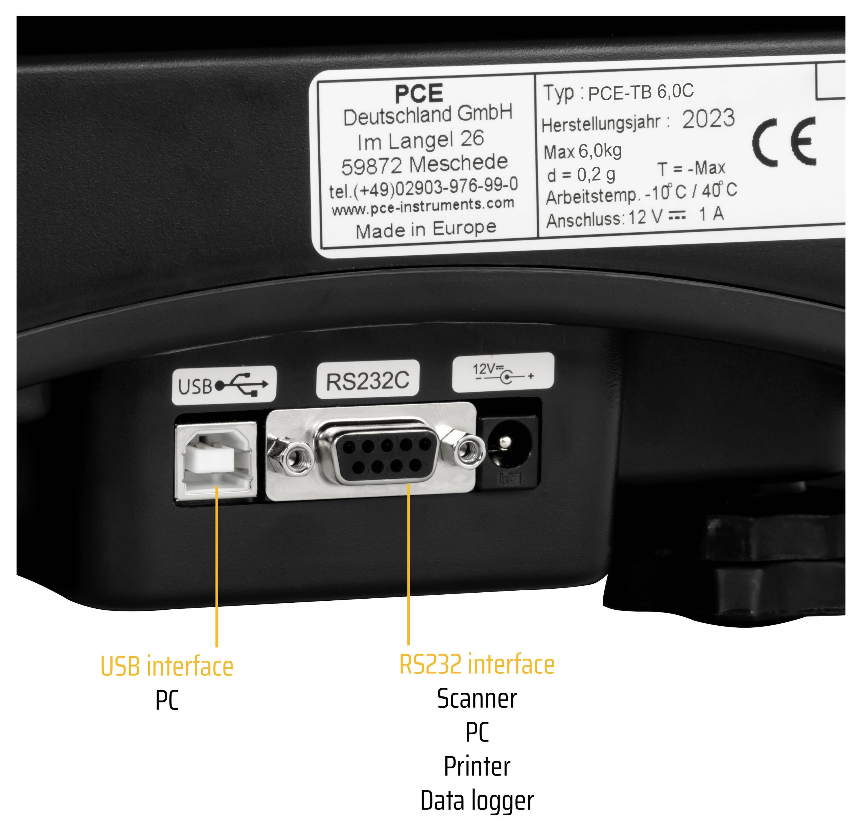 Rückseite eines PCE-Geräts mit USB- und RS232-Anschlüssen mit Bezeichnungen für PC-Verbindung, plus 12V-Stromeingang und Produktidentifikationsetikett.